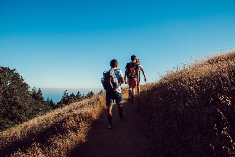 Entenda o que é trekking e como iniciar essa prática