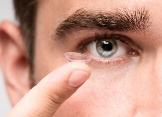 Copacabana 24Hrs - A importância do acompanhamento médico no uso de lentes_