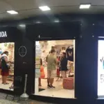 Onde encontrar Lembrancinhas em Copacabana? Loja Rio Copa Souvenirs Moda Presentes e Acessorios Copacabana Endereço Rua Carvalho de Mendonça 36