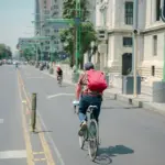 5 cuidados ao pedalar no trânsito das grandes cidades 5 cuidados ao pedalar no trânsito das grandes cidades