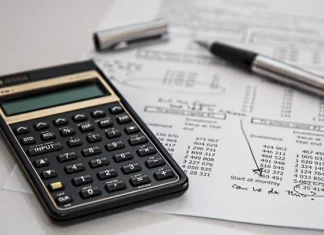 Práticas financeiras para reduzir despesas domésticas de forma inteligente (1)